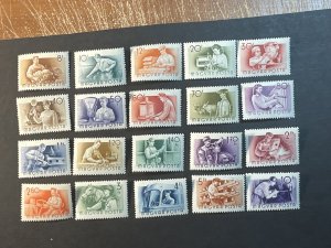 HUNGARY # 1116-11135--MINT/HINGED----COMPLETE SET----1955