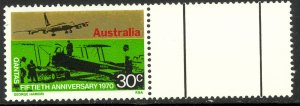 AUSTRALIA 1970 30c QANTAS AIRLINES Issue Sc 492 MNH