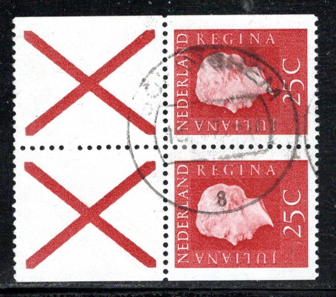 Netherlands Scott # 460B (2), label X (2), part of booklet pane, used, se-tenant