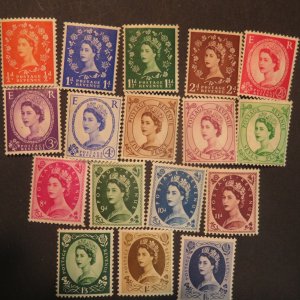 Great Britain 292-308 Mint OG, NH.  First Elizabeth II set 1952-1954 Cv. $110