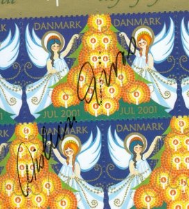 Denmark 2001 Booklet.MNH With 30 Christmas Seals.Signature.Angel,Christmas Tree