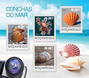 MOZAMBIQUE - 2014 - Sea Shells - Perf 4v Sheet - Mint Never Hinged
