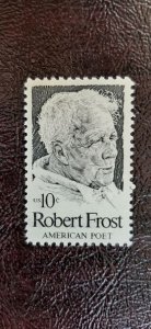 US Scott # 1526; 10c Robert Frost from 1974; MNH, og, VF centering