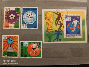 1978	Niger	football (F12)