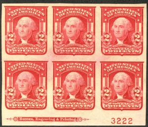 320 SUPERB OG H, super large margins, fresh plate block! r3112