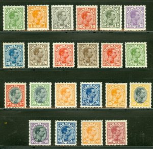 DENMARK #97/120, Chr. X set of lower values complete except for #’s 107, 117 NH