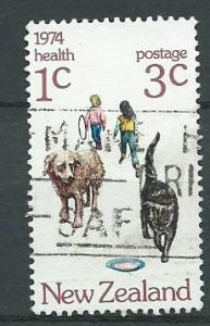 New Zealand SG 1054   Used