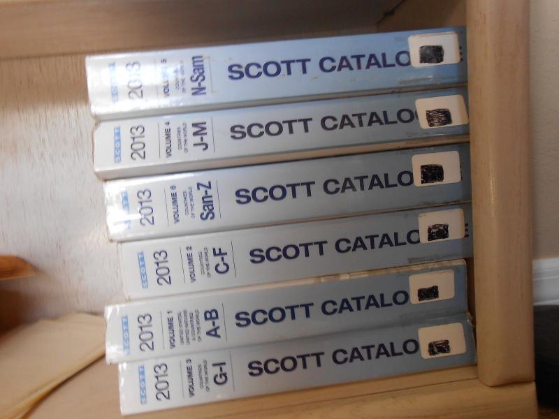 Scott 2013 Set Of 6 Worldwide Stamp Catalogues. Ex Library.   #02  SCOTT2013