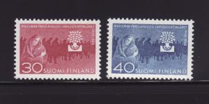 Finland 368-369 Set MNH World Refugee Year (B)