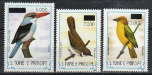 Saint Thomas & Prince Stamp 1361-1363  - Birds surcharged