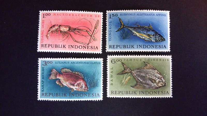 Indonesia Sc# 589-592 Complete Set MNH