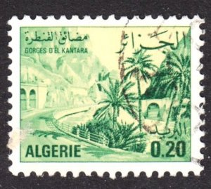 Algeria Scott 585 VF used.  FREE...