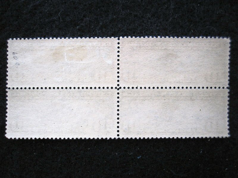 US - SCOTT#C10 - BLOCK 4 - MH - CAT VAL $28.00 