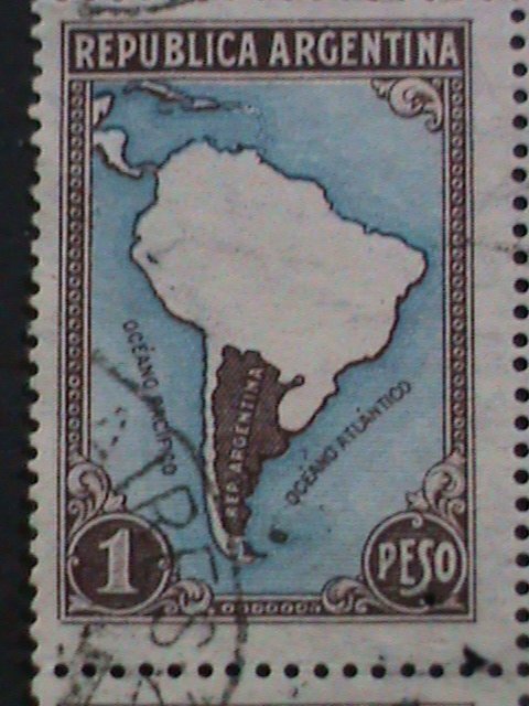 ​ARGENTINA-1935 SC#446 MAP OF SOUTH AMERICA- USED BLOCK  WE SHIP TO WORLDWIDE