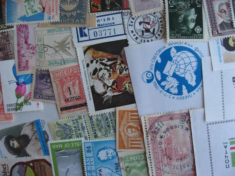 Worldwide mixture (duplicates,mixed cond) of 30 labels, cinderellas, what lurks?