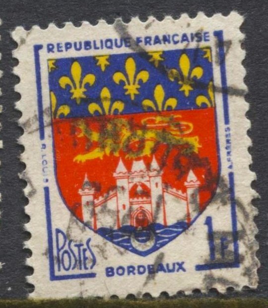 France #899 Arms Type - Bordeaux Used CV$0.30