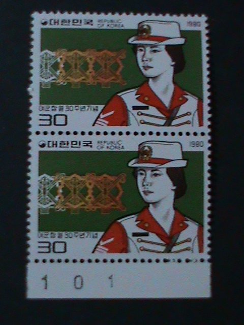 ​KOREA-1980-SC#1224- WOMEN ARMY CORPS 30TH ANNIVERSARY-MNH-PAIR-VERY FINE