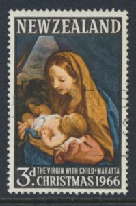 New Zealand SG 842  SC# 379  Used  Christmas  1966 see details and Scans