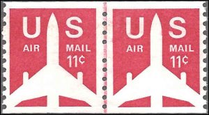 C82 Mint,OG,NH... Line Pair... SCV $0.85