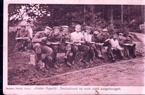 Germany  WWI Post Card Soldiers Eating 1917