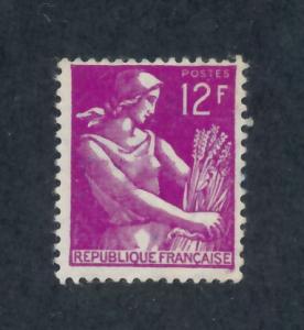 France 1957  Scott  834 MH - 12fr, Farm woman