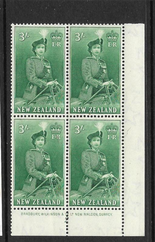 NEW ZEALAND 1954  3/-  QEII   PLATE  BLK 4    MNH  CP N14a