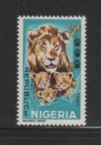 NIGERIA #184 1965 1/2p LIUONESS & CUBS MINT VF NH O.G