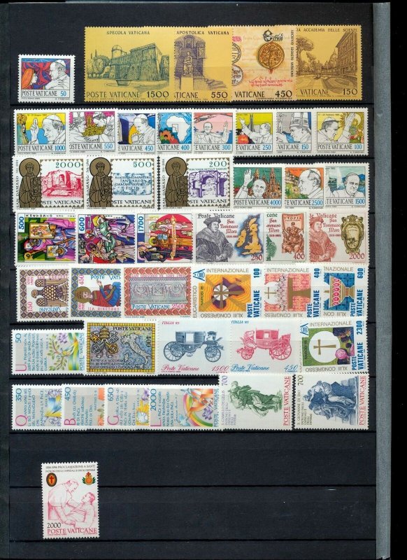 VATICAN 1970s/80s Art Religion MNH Collection(Appx 180 Items) ZA 994