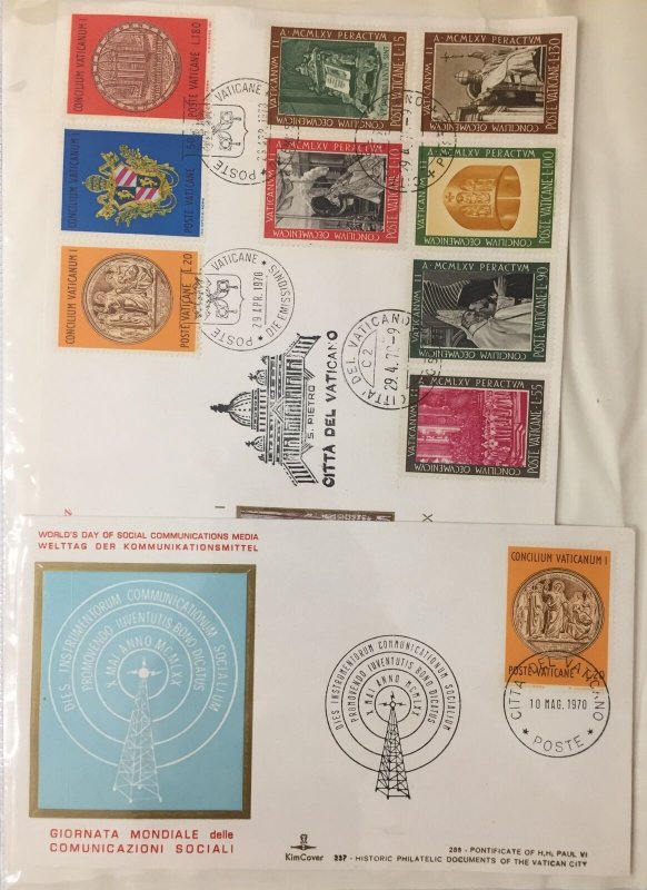 Vatican Covers x 39 Religion  UK2316