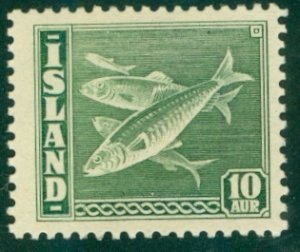 ICELAND 221b MH PERF 14*13 1/2 RL 4083 CV $65.00 BIN $30.00