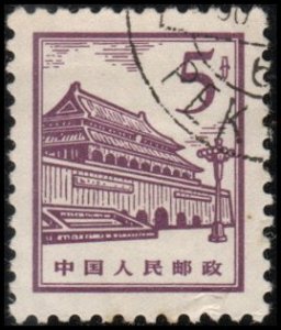 China (PRC) 879 - Used - 5f Gate of Heavenly Peace, Beijing (1966) (cv $0.35)