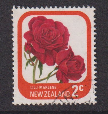 New Zealand  #585  used 1975   roses 2c