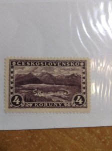 Czechoslovakia  # 121  MH