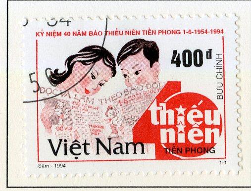 DEM REP VIETNAM 2829 USED SCV $0.60 BIN $0.25 PEOPLE READING