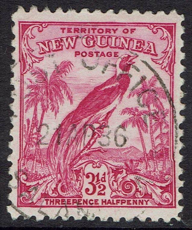 NEW GUINEA 1932 UNDATED BIRD 31/2D USED 