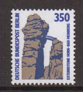 Germany  Berlin   #9N557  MNH 1989  historic sites and objects  350pf