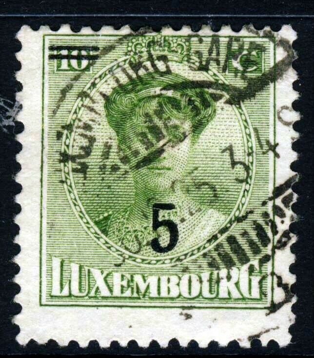 LUXEMBOURG 1925 10c. Yellow-Green Duchess Charlotte Surcharged 5 SG 240 VFU