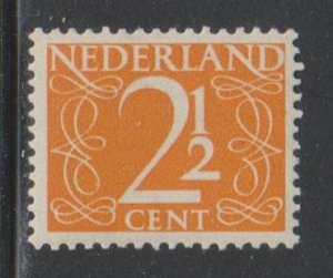 Netherlands,  2 1/2c Numeral (SC# 284) MNH