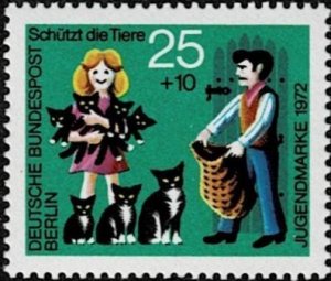 1972 Berlin Scott Catalog Number 9NB89 MNH