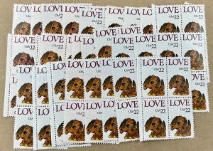 2202   Puppy Love   25  MNH 22¢  100 count  FV$22.00 issued 1986