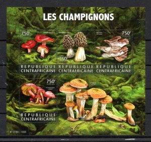 CENTRAL AFRICAN REPUBLIC - MUSHROOMS - M/S - 2015 - 4 Stamps  -