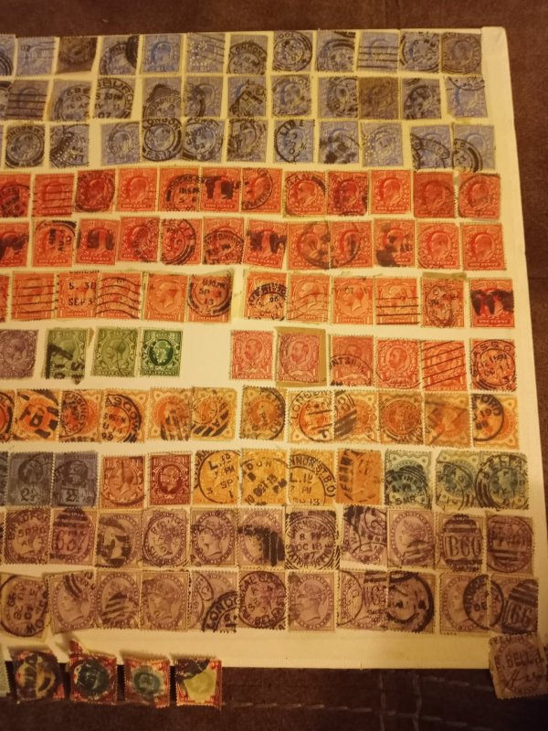 10 used assortment of Great Britain Revenue Stamps