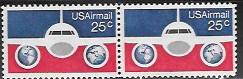 US C89 MNH Airmail.  Pair - Plane & Globes