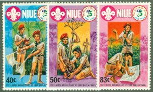 NIUE 372-4 MH CV $3.00 BIN $2.00