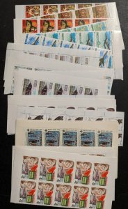 EDW1949SELL : RUSSIA Nice collection of 25 Different Cplt sets 10 of @. Cat $528