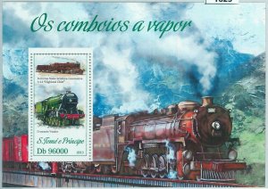 M1629 - S TOME & PRINCIPE, ERROR, 2013, MISPERF SHEET: Steam Locomotives, Trains