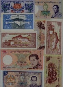 Bhutan 9 banknotes unc