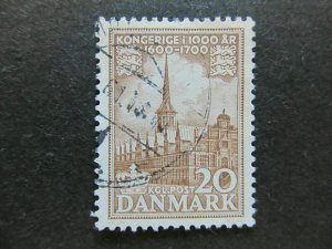 1953-56 A4P59F24 Denmark 20o Used-