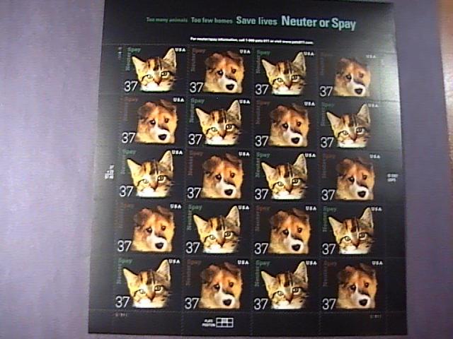 U.S.# 3670-3671(3671a)-MINT/NH--PANE OF 20--NEUTER AND SPAY PETS -2002