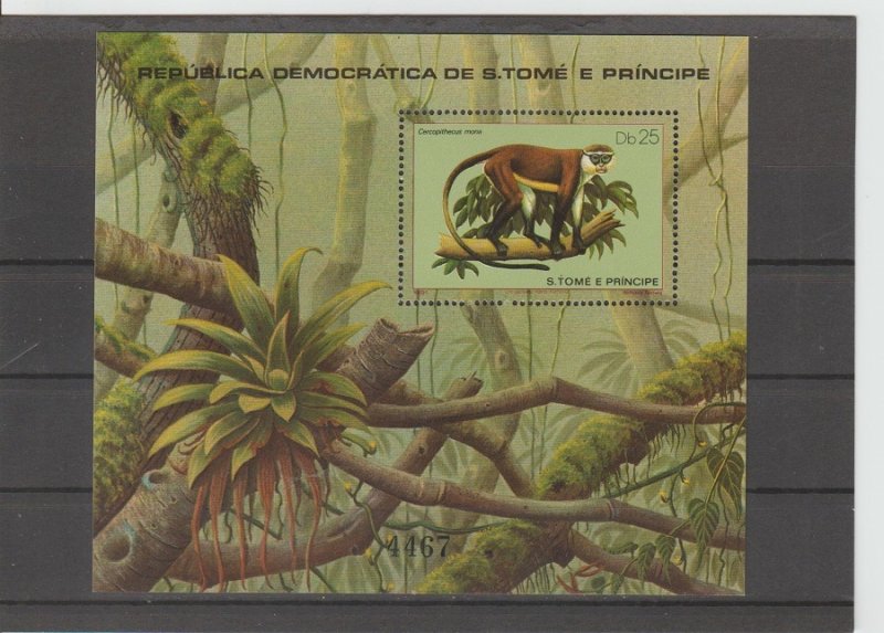 St. Thomas & Prince Islands  Scott#  604  MNH  S/S  (1981 Mammals)